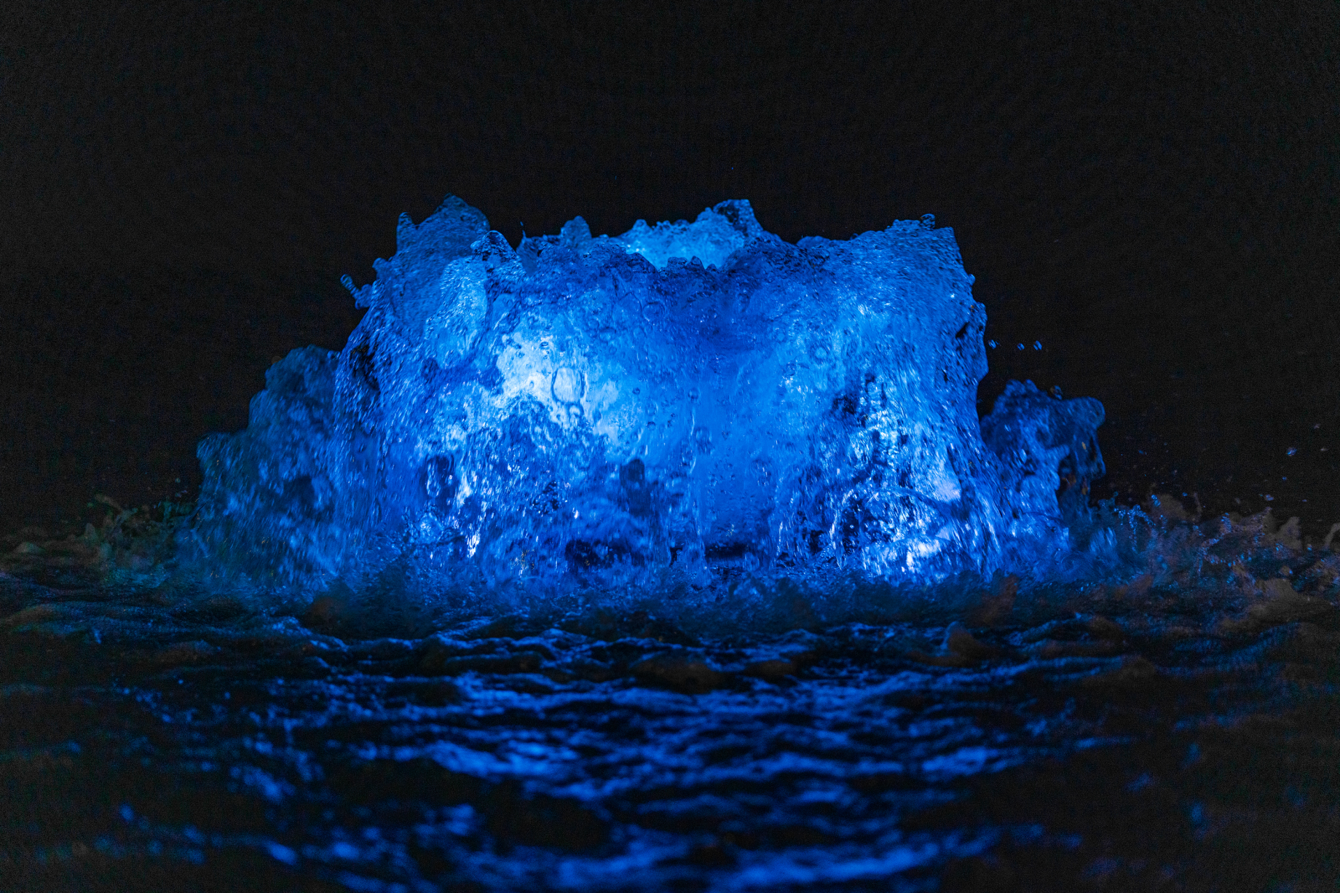 Kasco RGB3C5 RGB Color-Changing LED Light Set (3 Fixtures) - Image 14