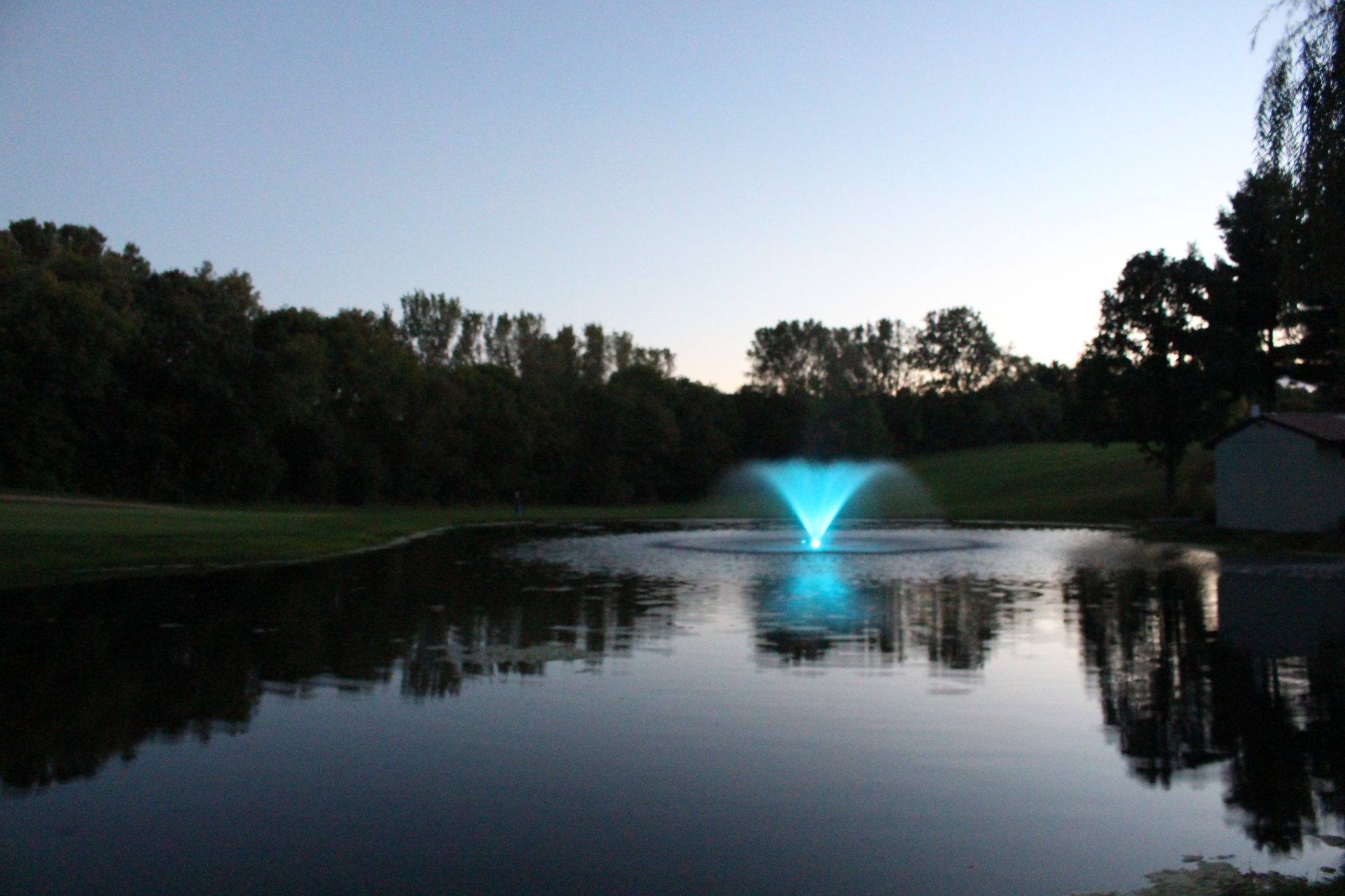 Kasco RGB3C5 RGB Color-Changing LED Light Set (3 Fixtures) - Image 9