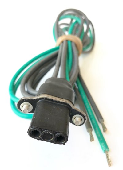 Grundfos motor lead: 48 inch / 2 wire with ground